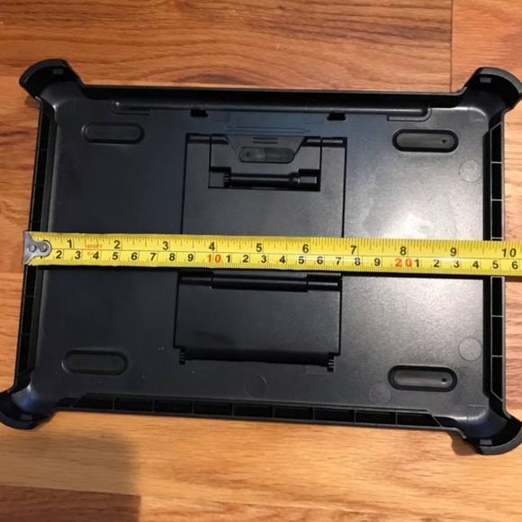 Otterbox for ipad, great condition - Picture 7 of 10